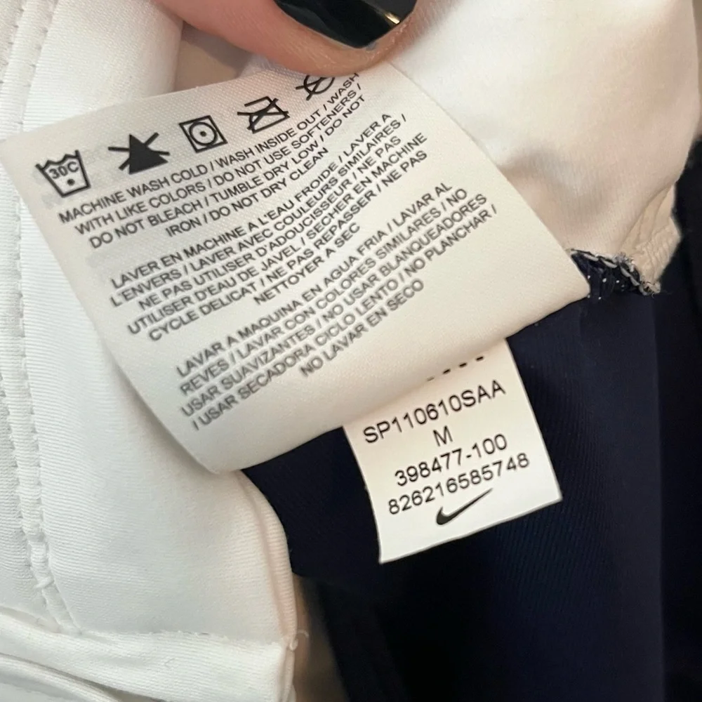 White and Navy Nike Golf Dri-Fit Jacket Size M